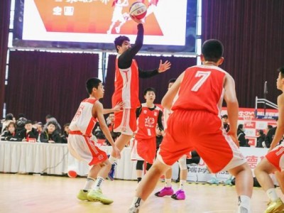 乐竟体育-精彩盛宴！中国篮球联赛上演实力对抗