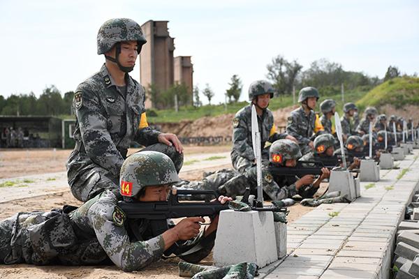 费雷卢达教练加强战术训练，力求战胜对手